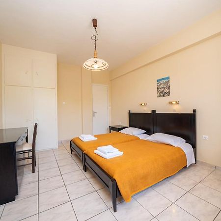 Lorenzo House Apartments Lassi  Extérieur photo